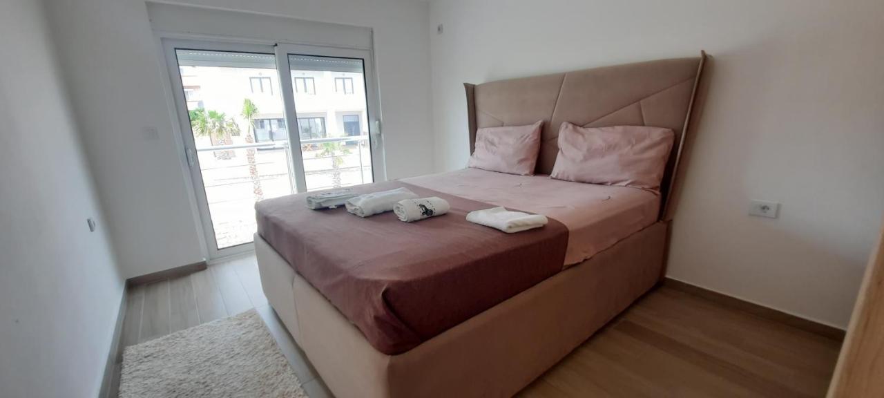 Studio Apartments Jupo Улцинь Екстер'єр фото