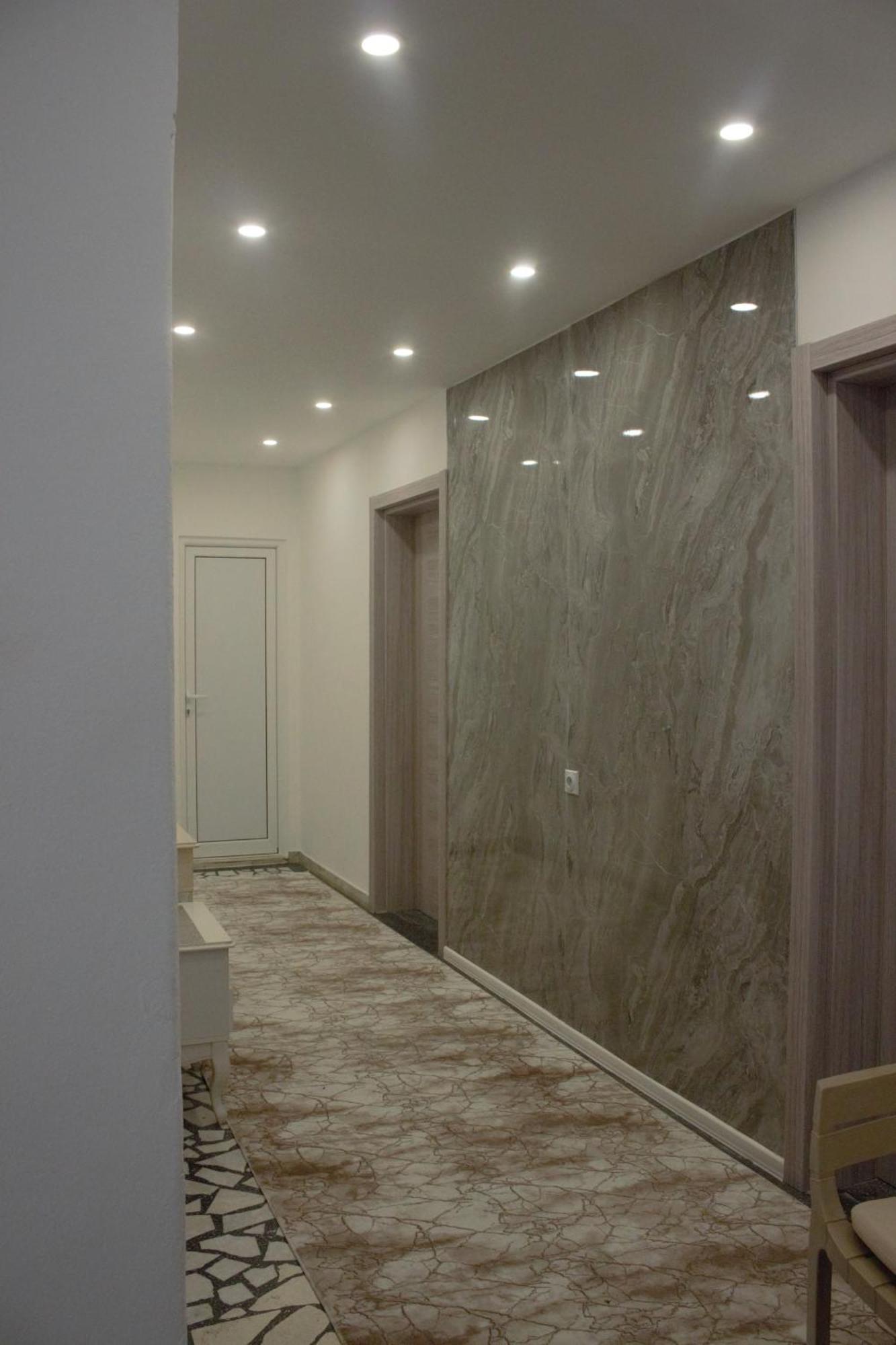 Studio Apartments Jupo Улцинь Екстер'єр фото